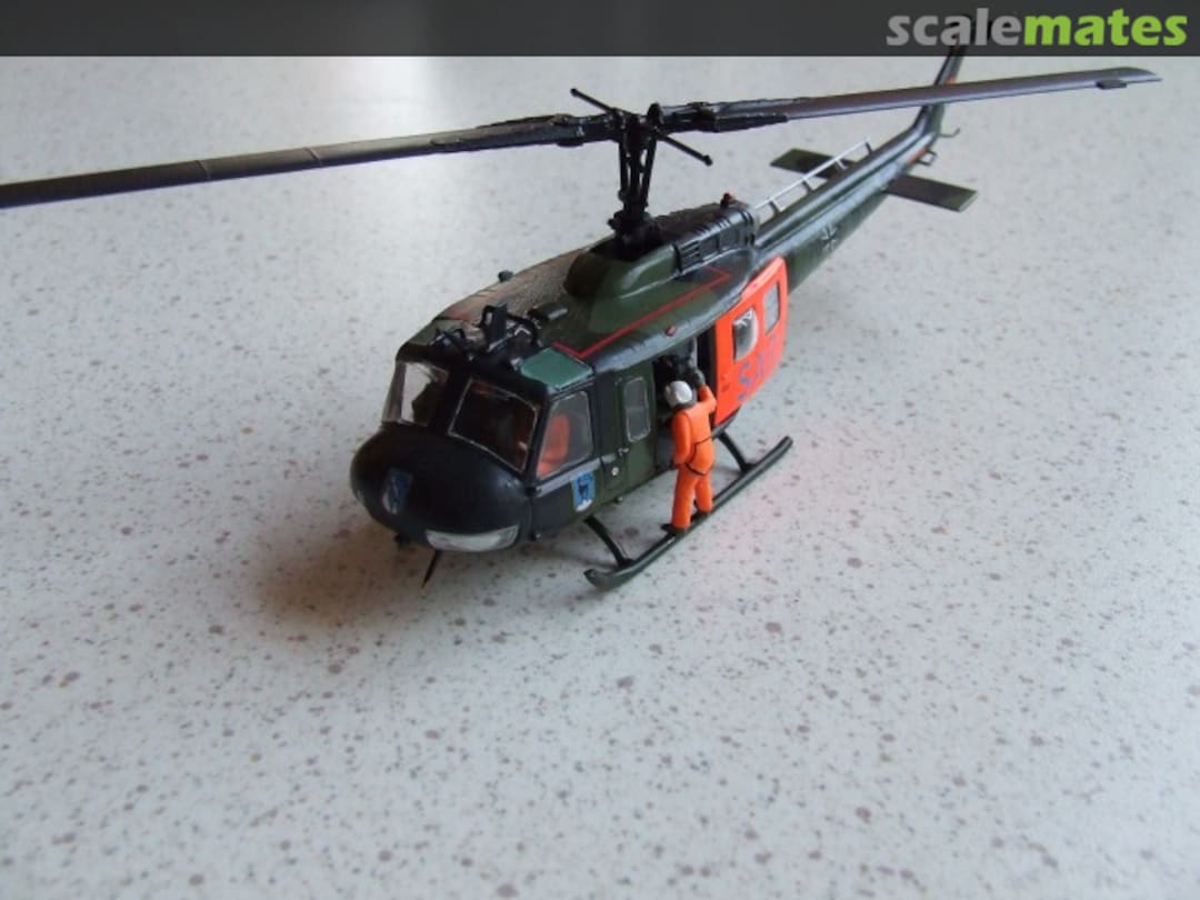 View album, image #1