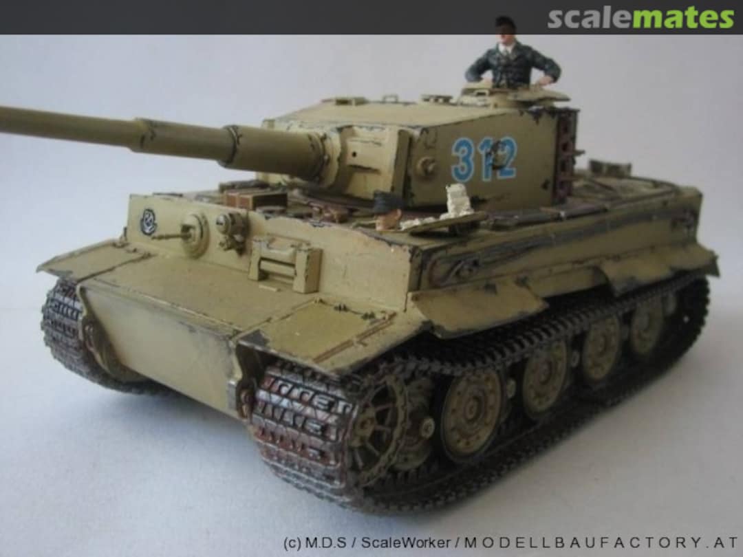 View album, image #1