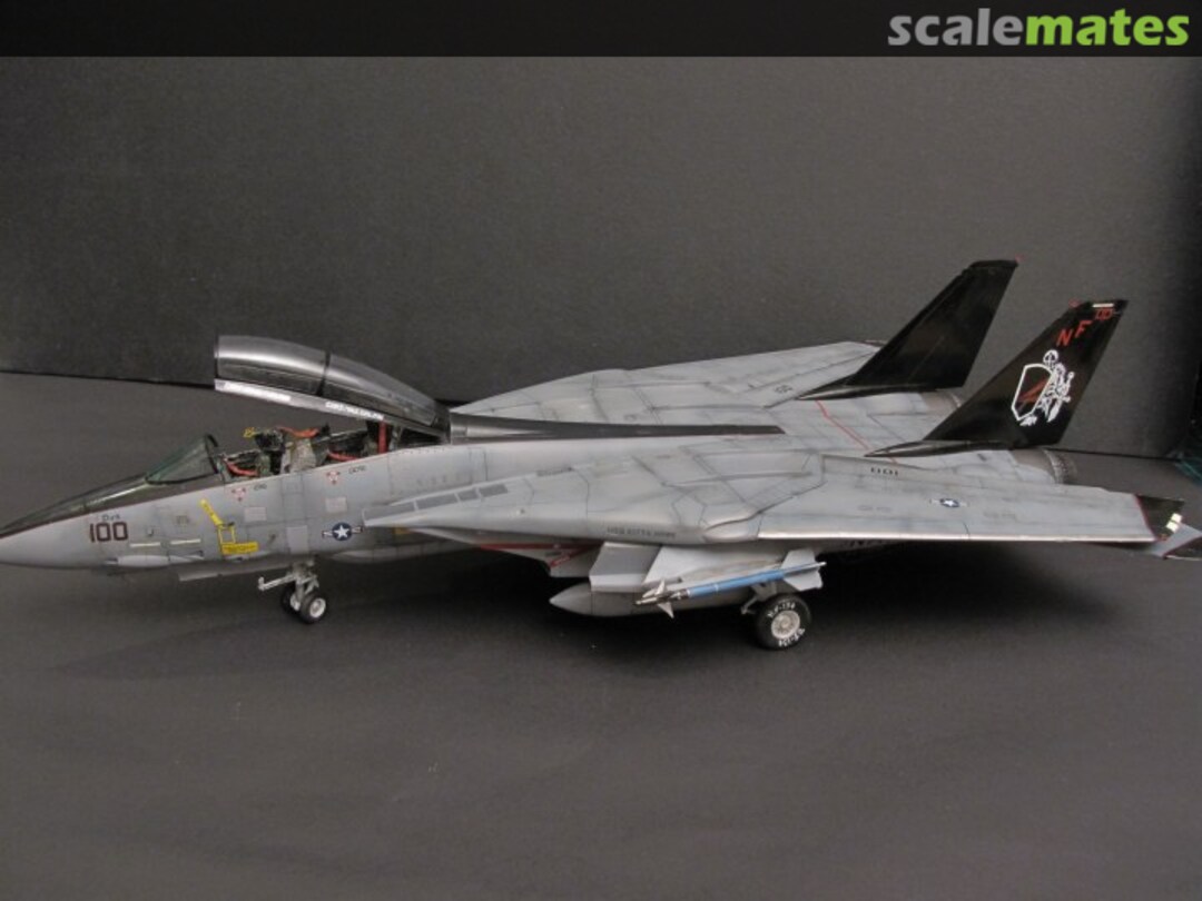 View album, image #1