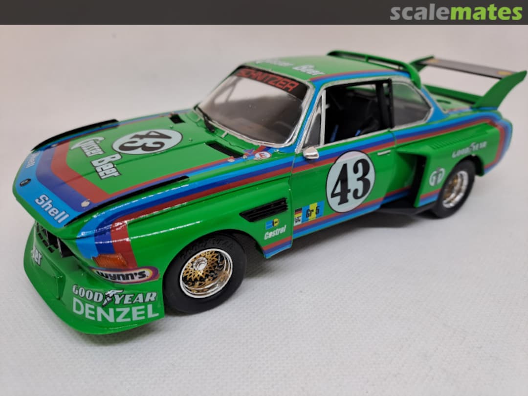 View album, image #1