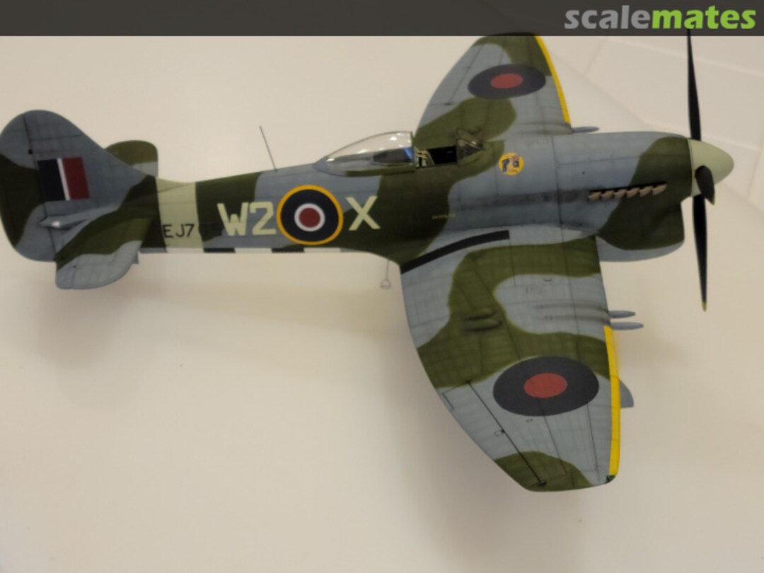 View album, image #1