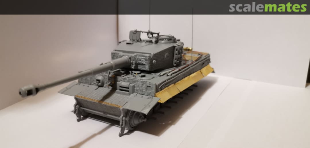 View album, image #1