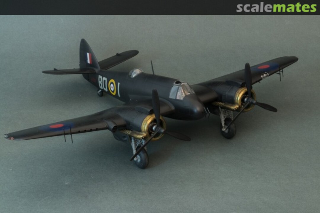 View album, image #3