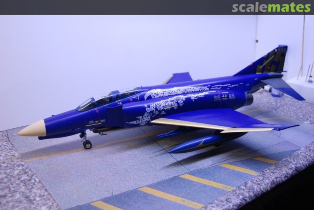 View album, image #12