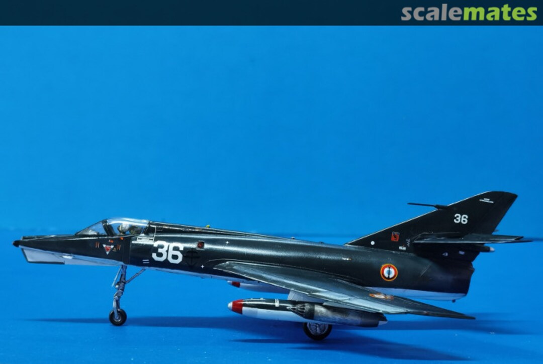 View album, image #3