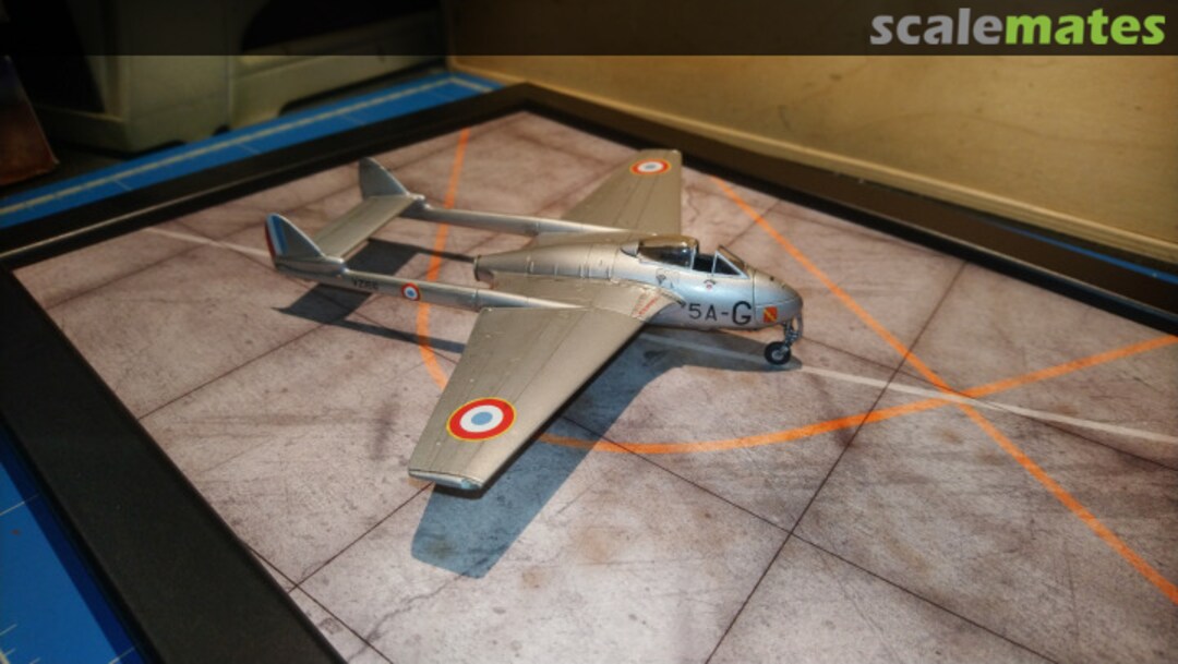 View album, image #1