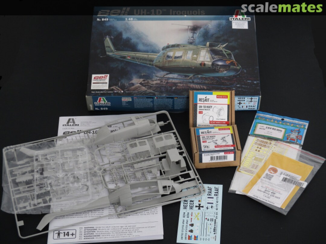 View album, image #1