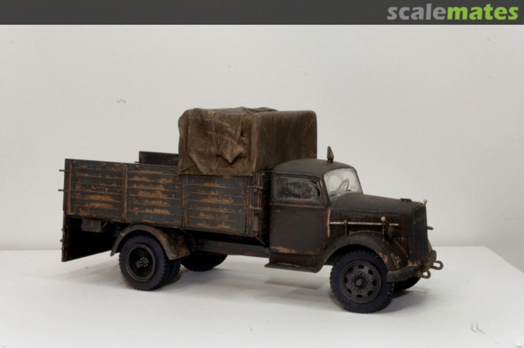 View album, image #1