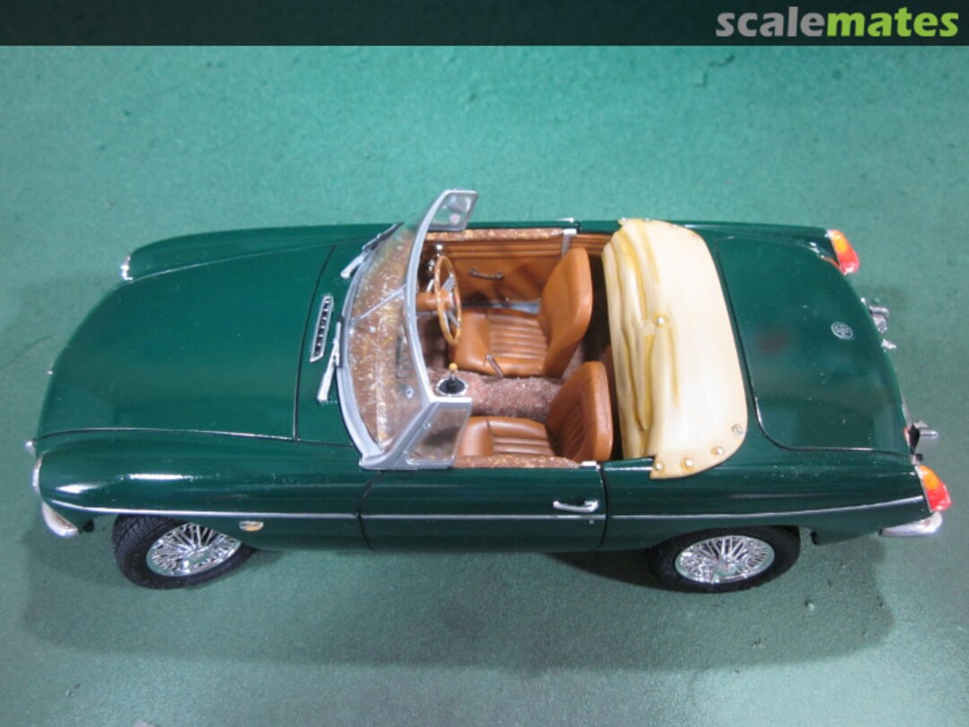 View album, image #1