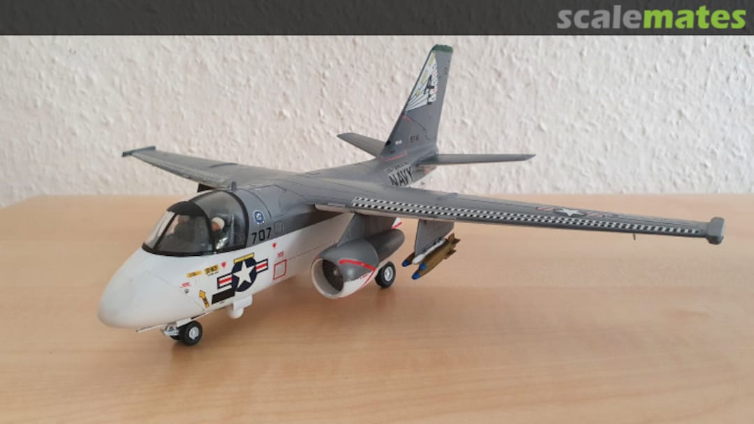 View album, image #1