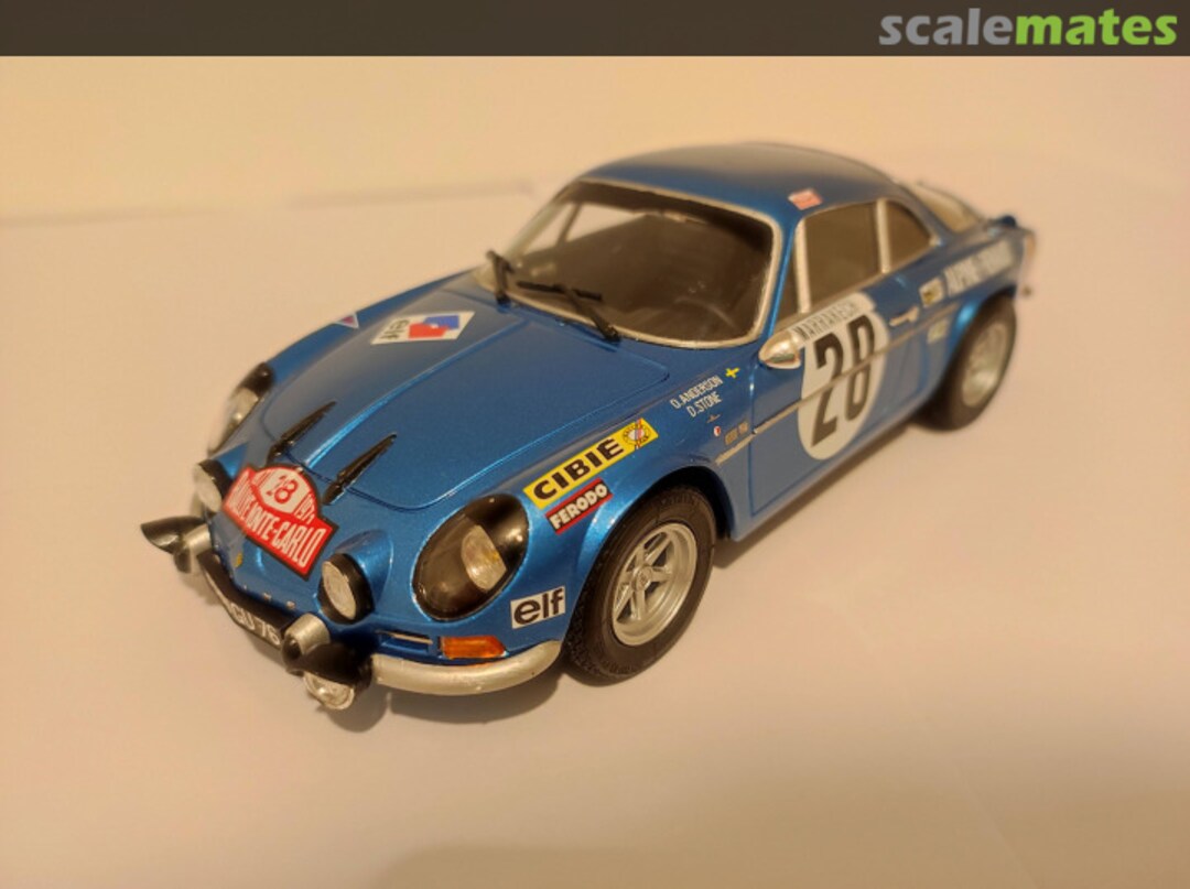 View album, image #1