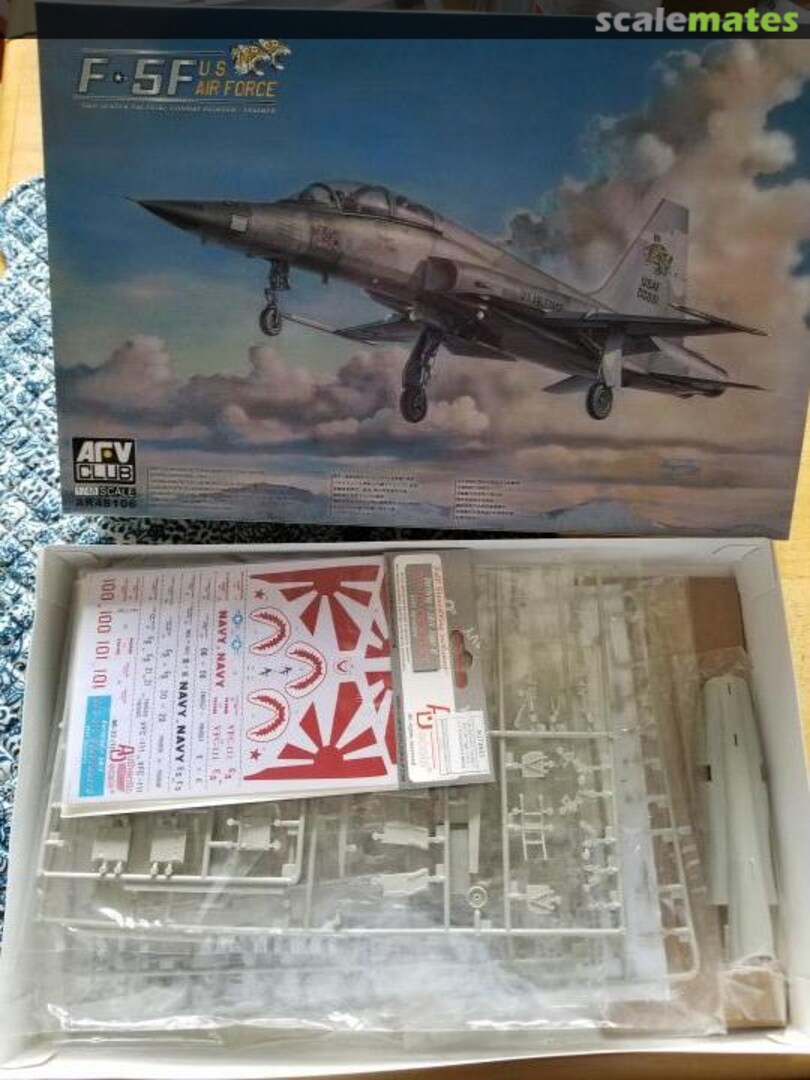 View album, image #1