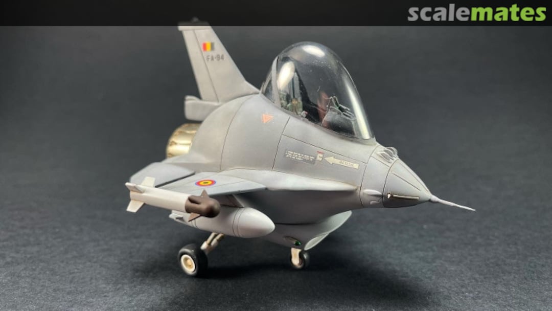 View album, image #1