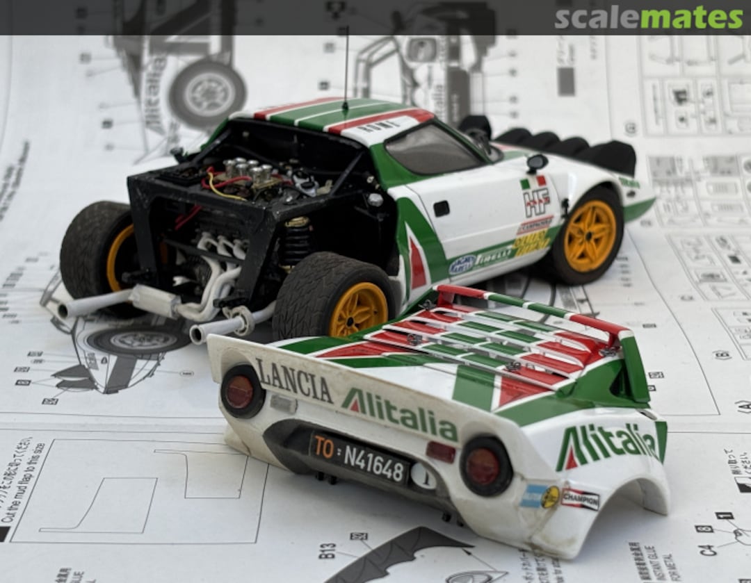 View album, image #1