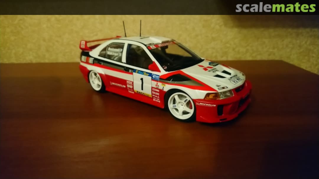 View album, image #9