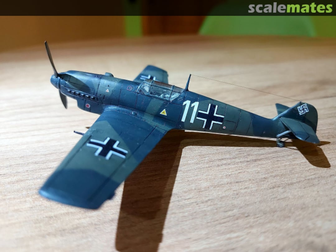 View album, image #1