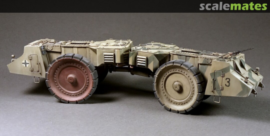 View album, image #1