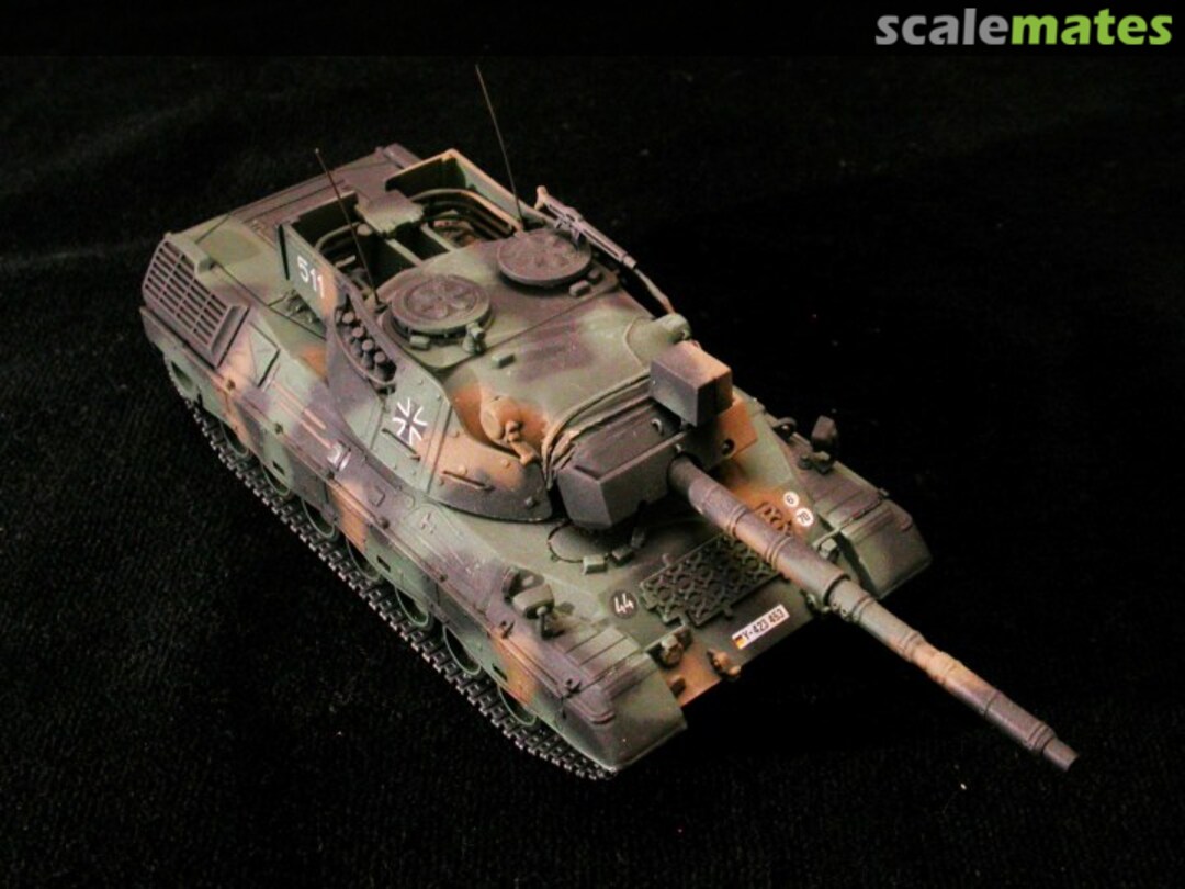 View album, image #1