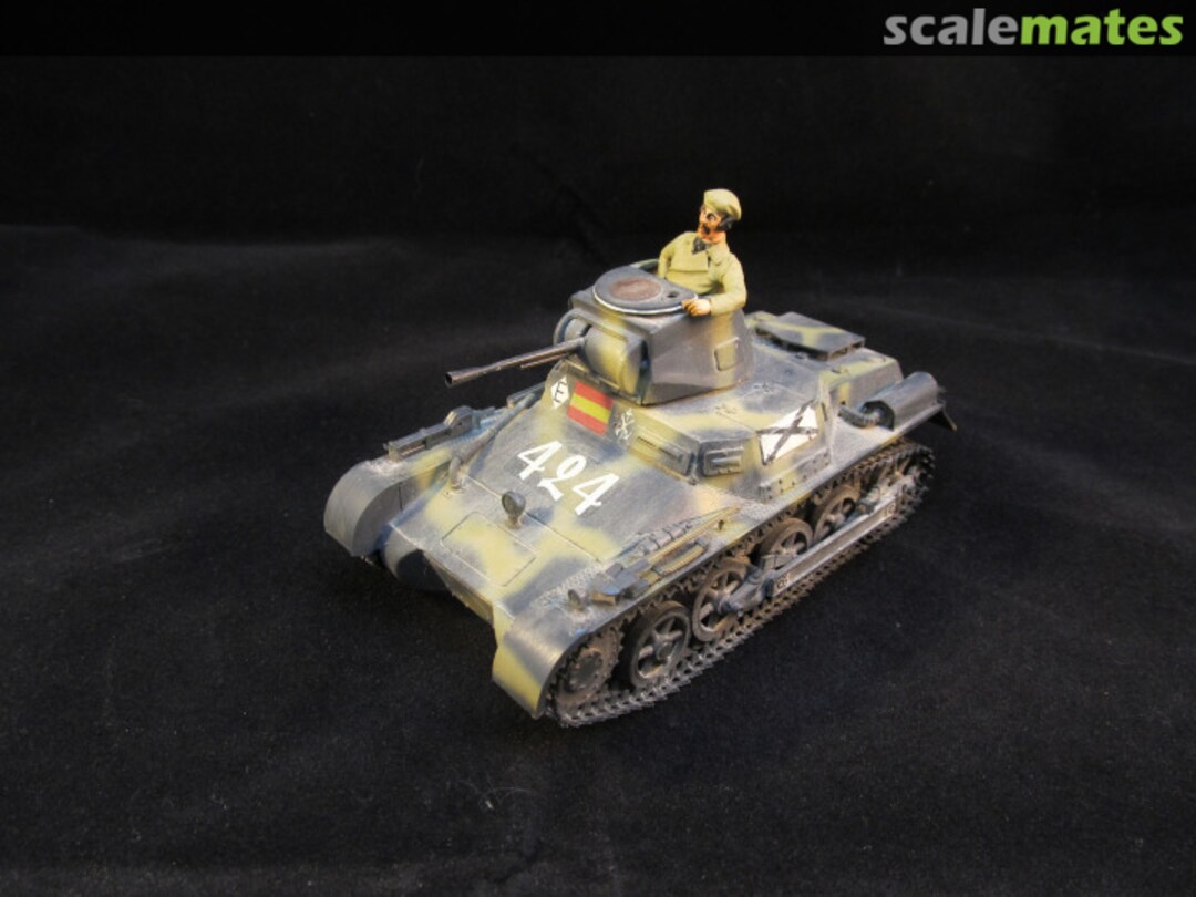 View album, image #1