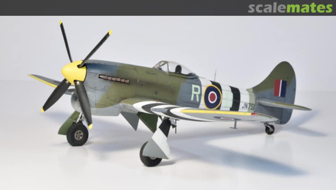 View album, image #1