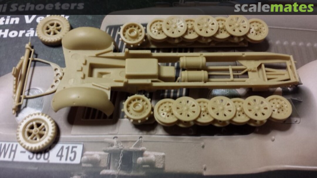 View album, image #1