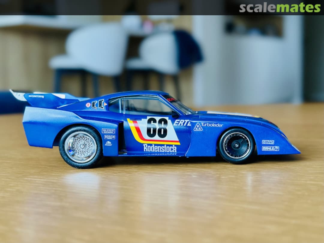 View album, image #9