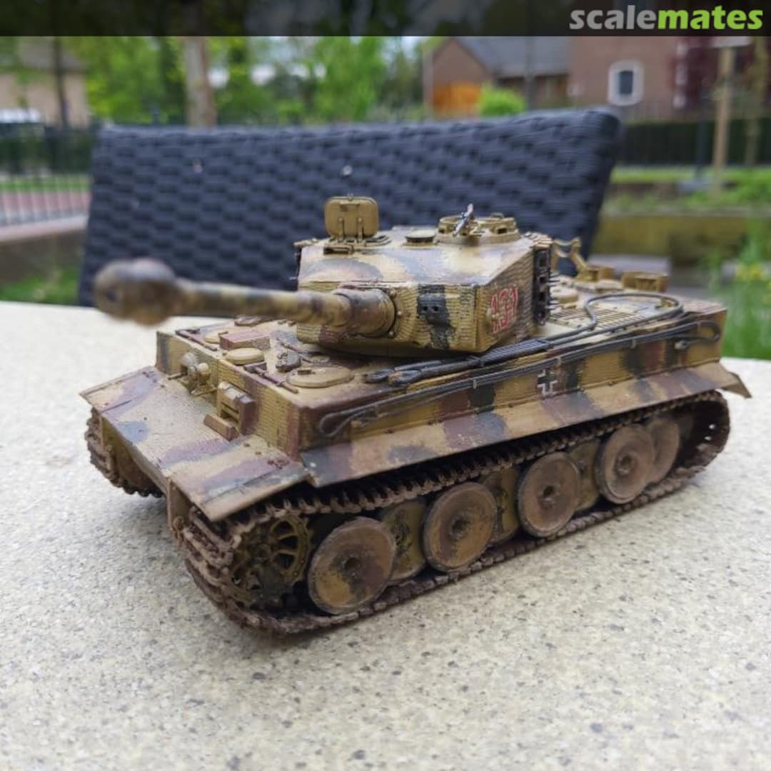 View album, image #1