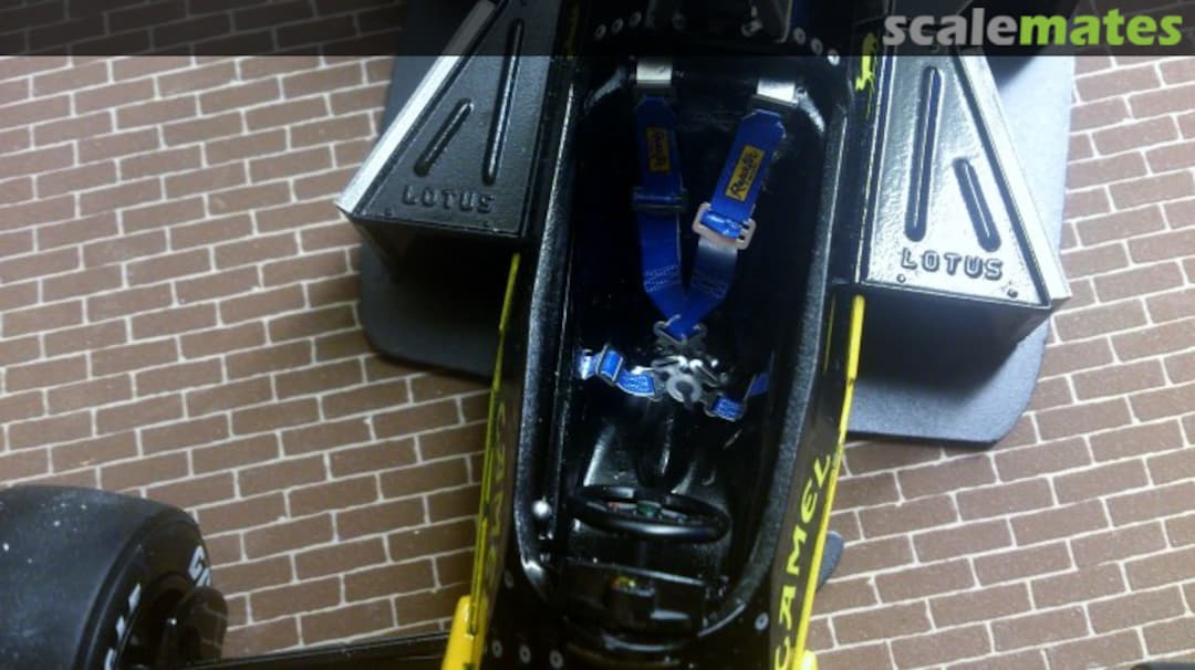 View album, image #1