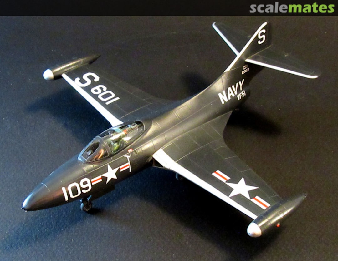 View album, image #1