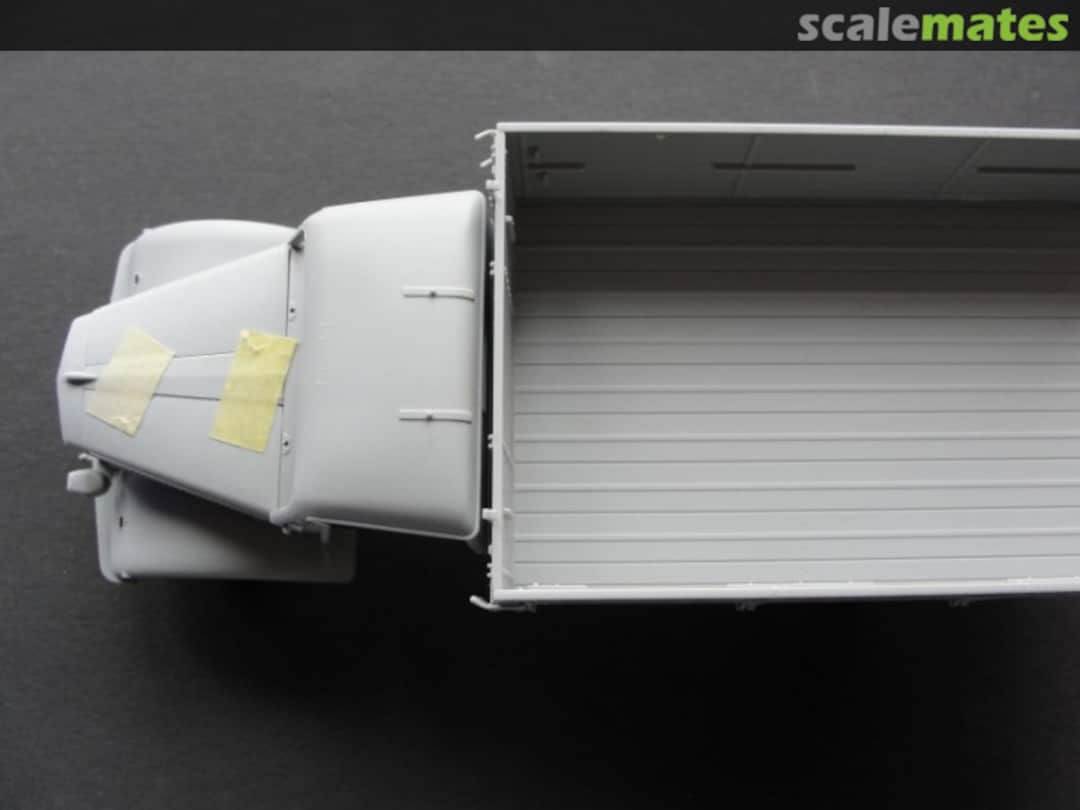 View album, image #1