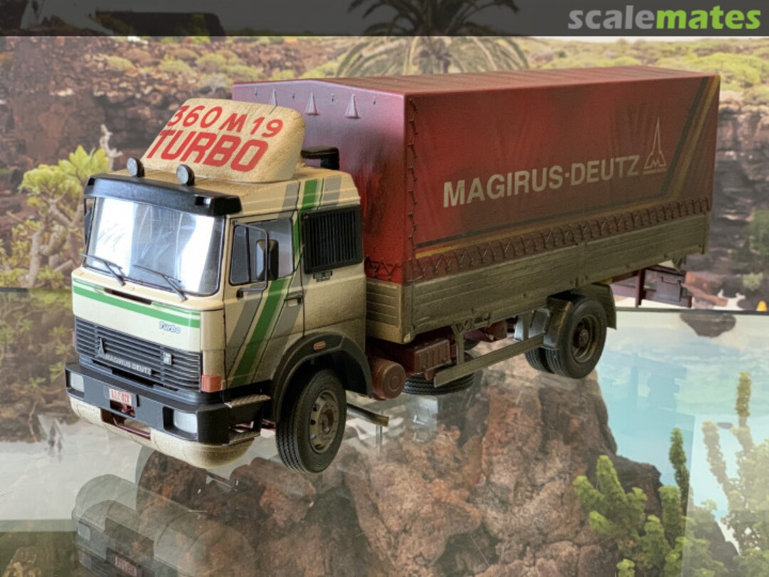 View album, image #4