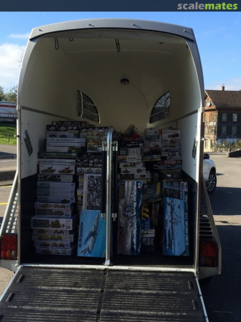 View album, image #1