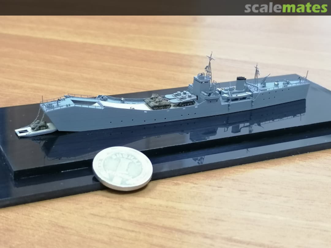 View album, image #1