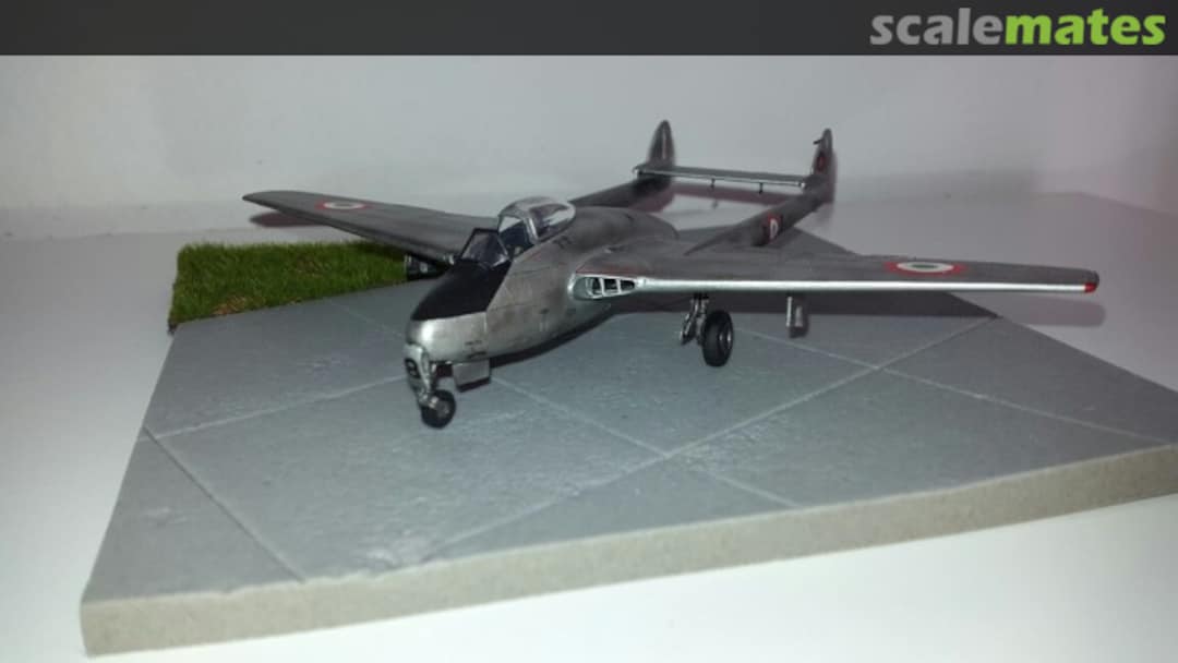 View album, image #1