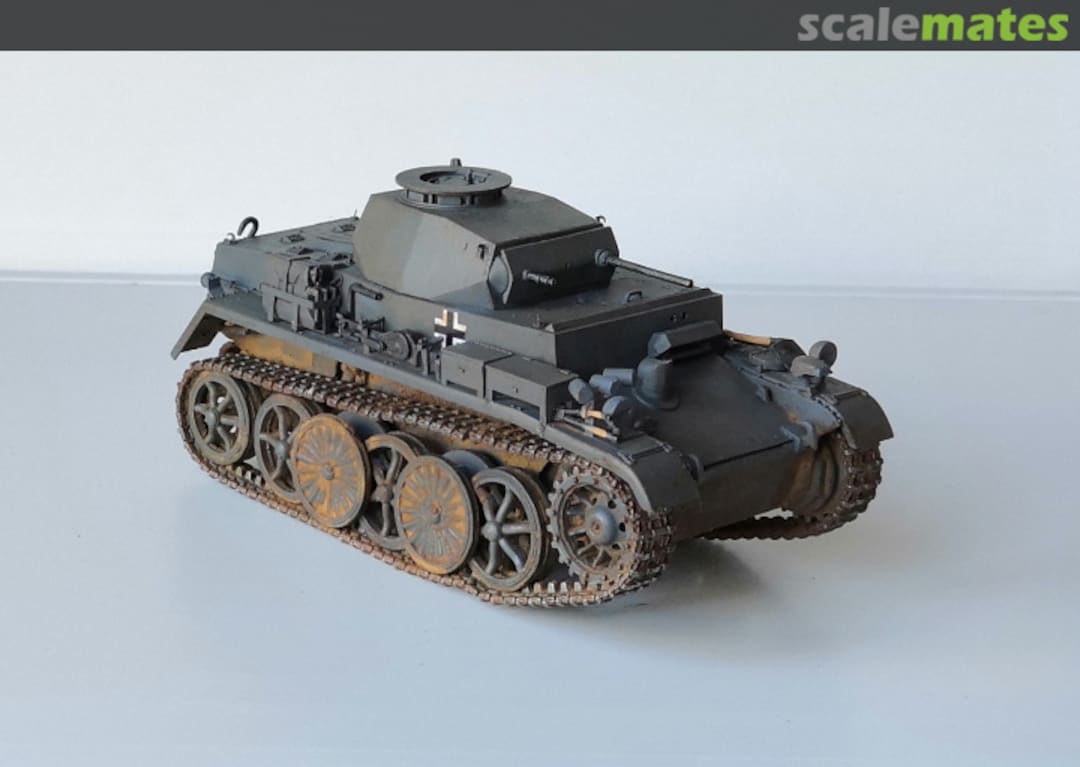 View album, image #1