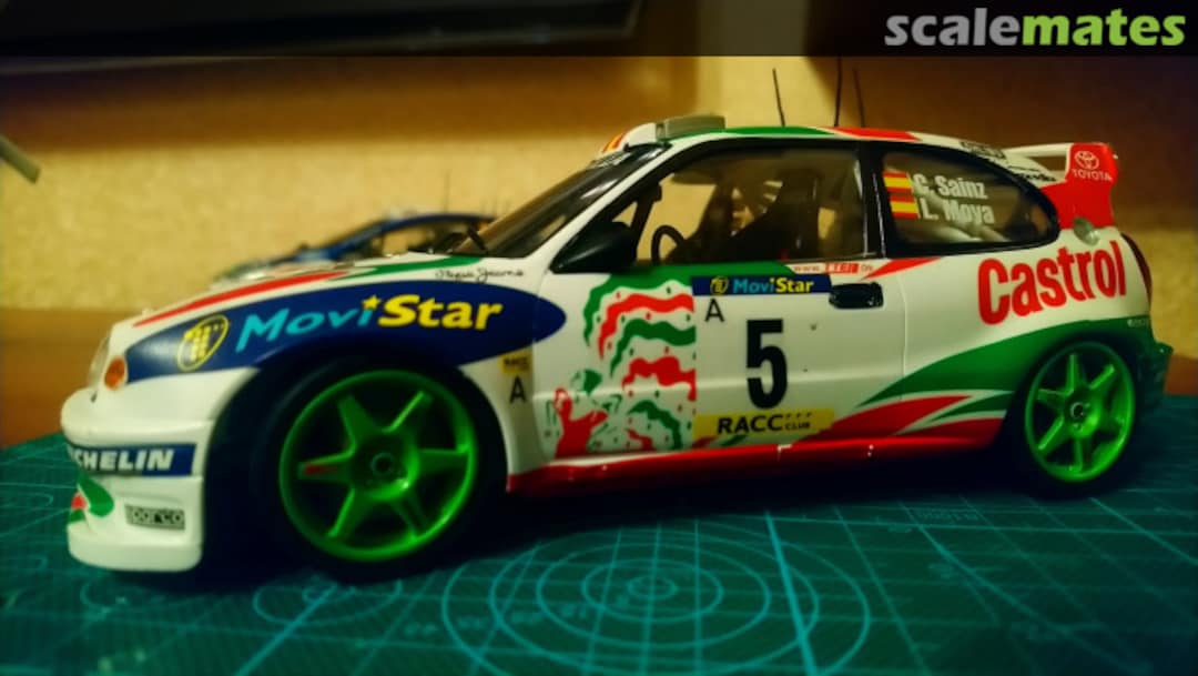 View album, image #1