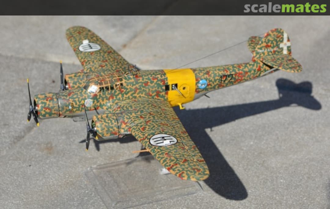 View album, image #1