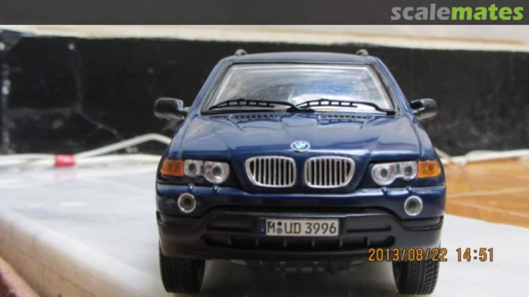 View album, image #1