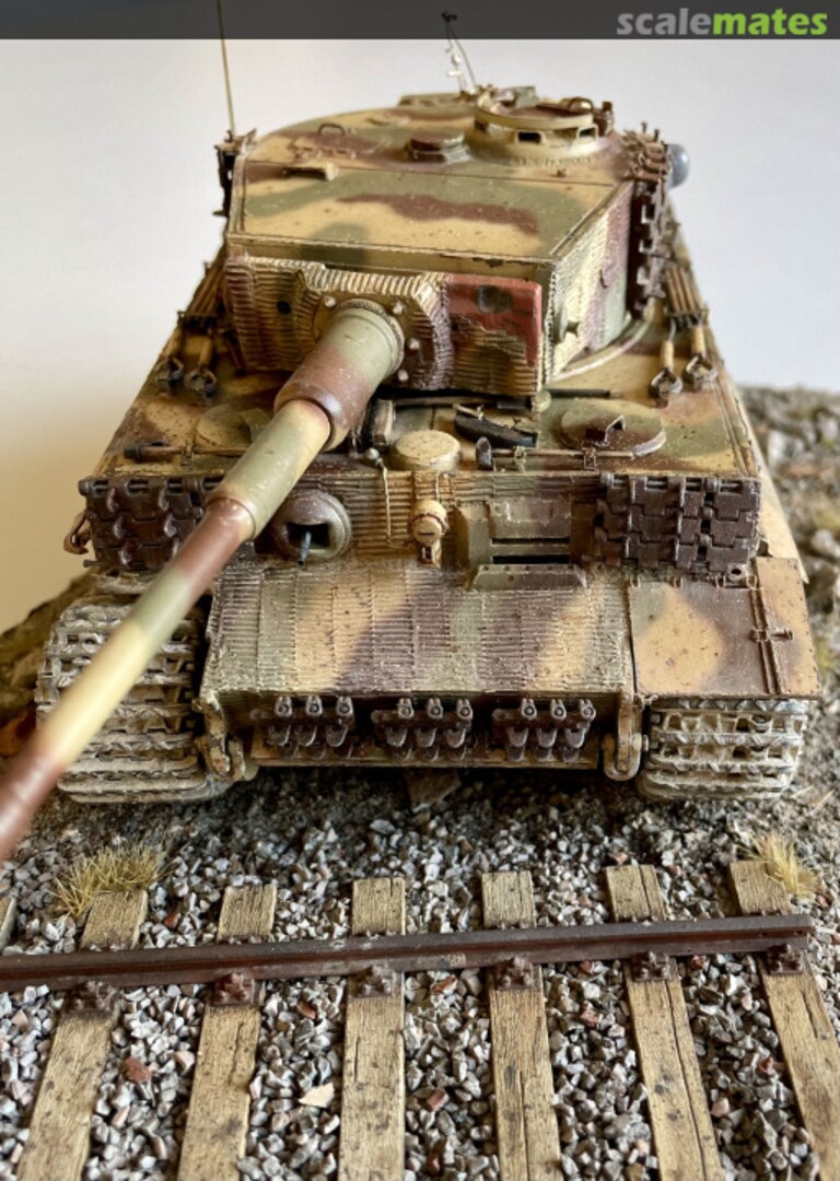 View album, image #1