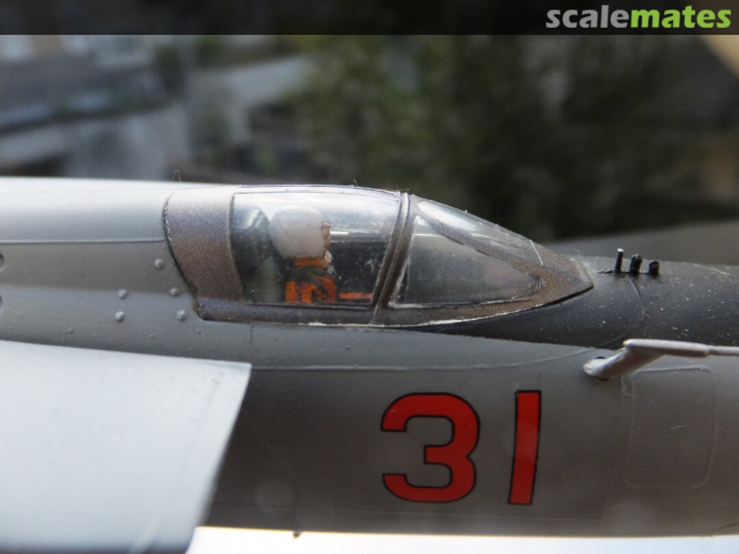 View album, image #1