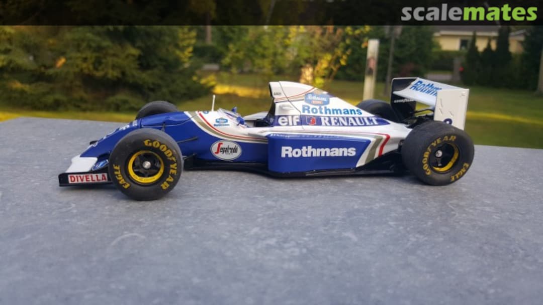 View album, image #4