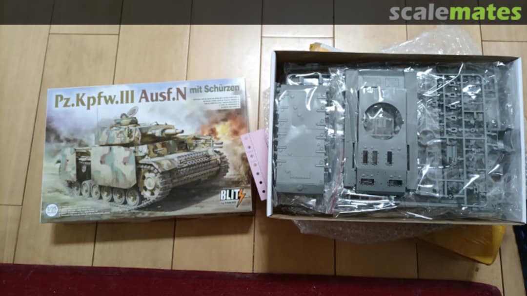 View album, image #1