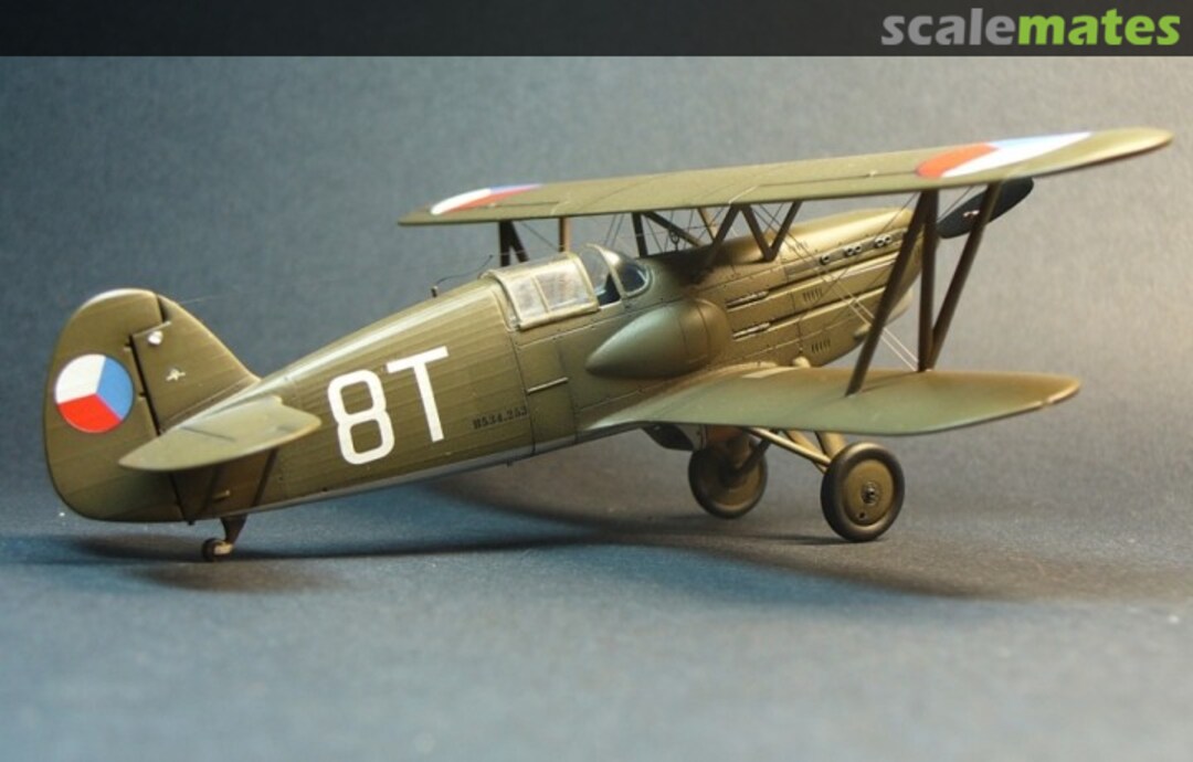 View album, image #1