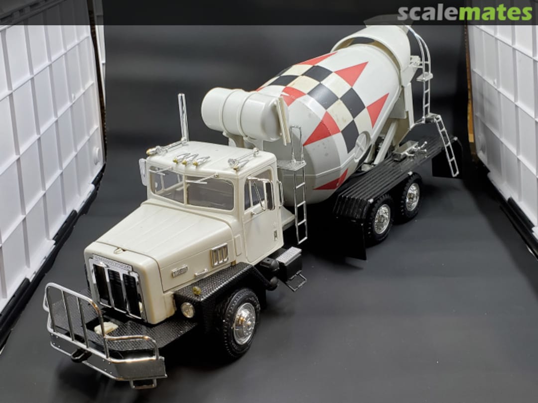 View album, image #1 View album, image #1