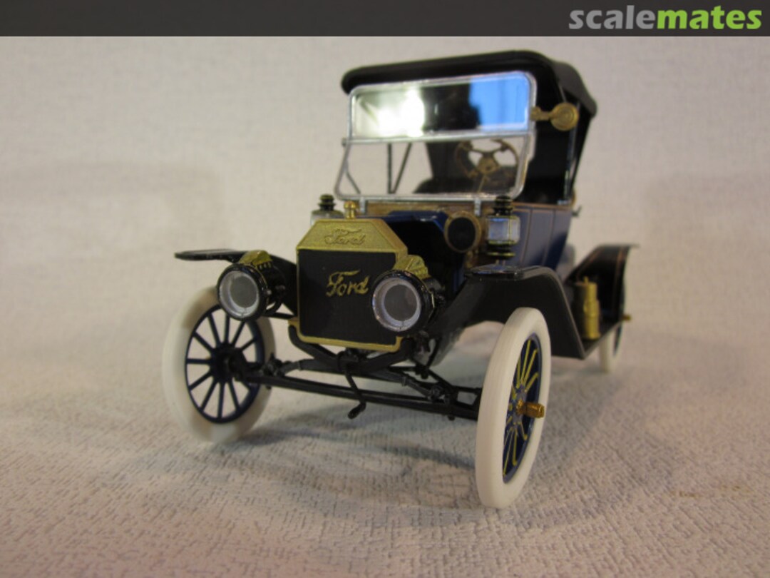 View album, image #1