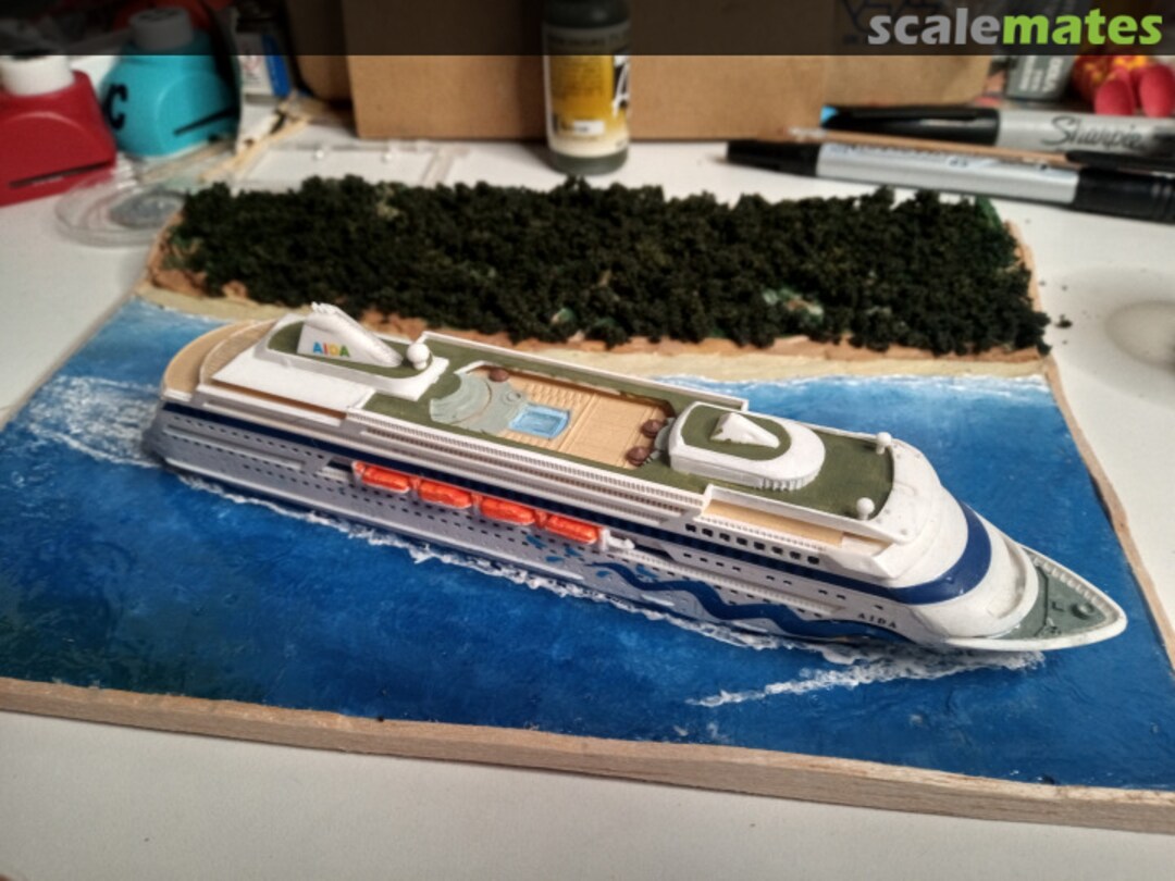 View album, image #1