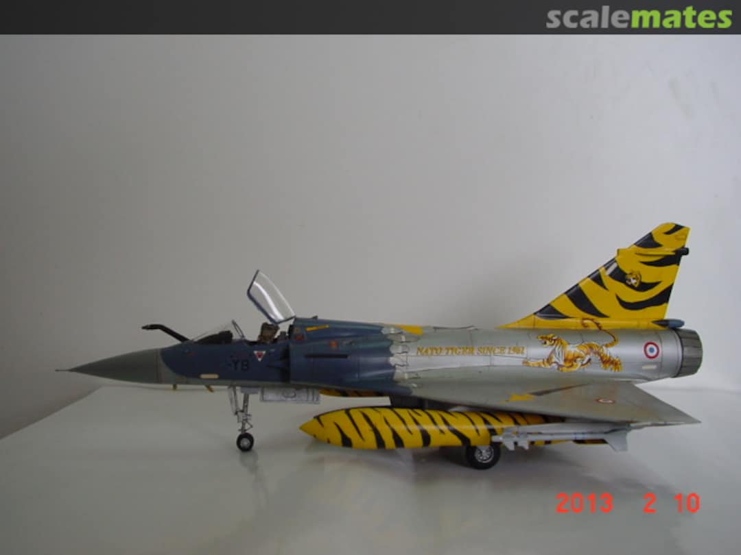 View album, image #1