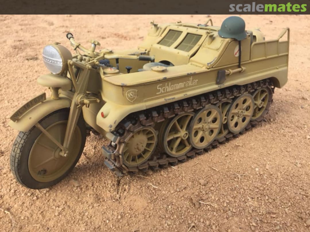 View album, image #10