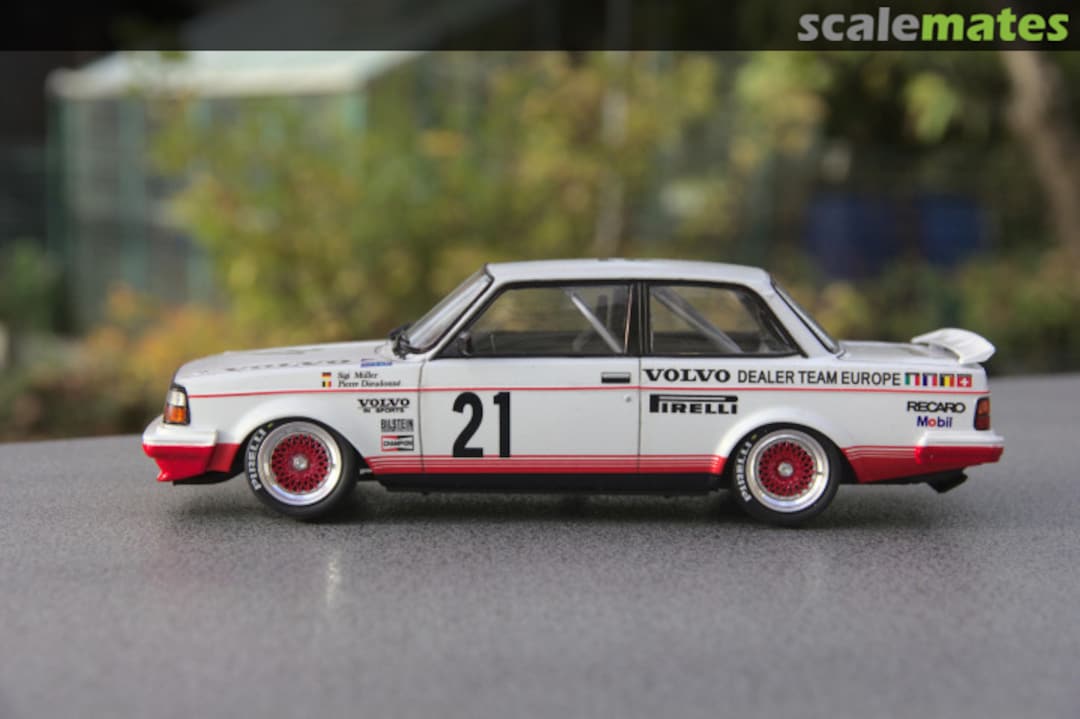 View album, image #1 View album, image #1