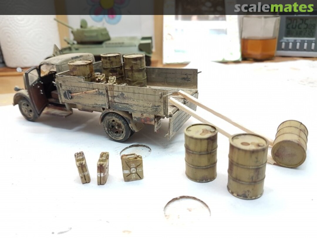 View album, image #30